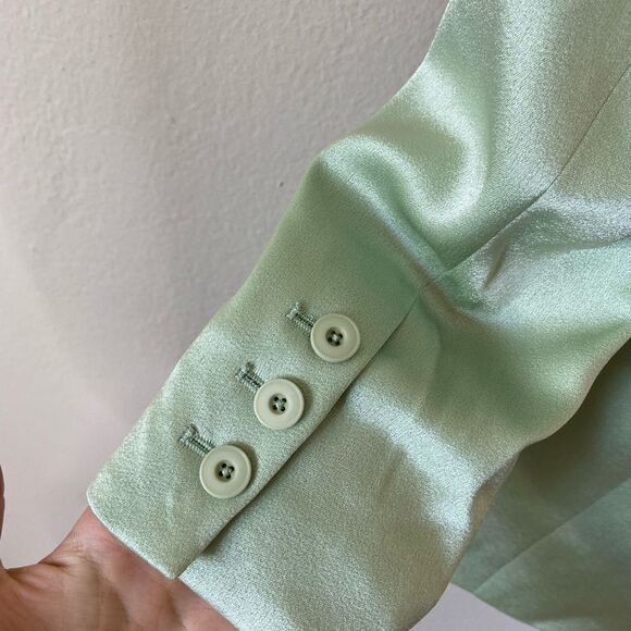 NWT Alice + Olivia Denny Satin Green Blazer Crepe Size 6 - Picture 11 of 15